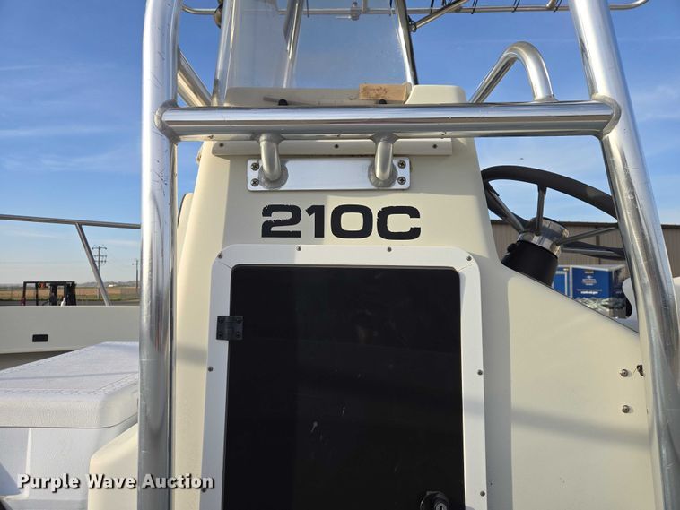 image for item EV5944 1995 Ranger 210C boat