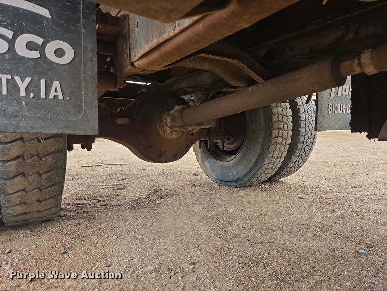 image for item EV5960 1989 Chevrolet C70 dump truck
