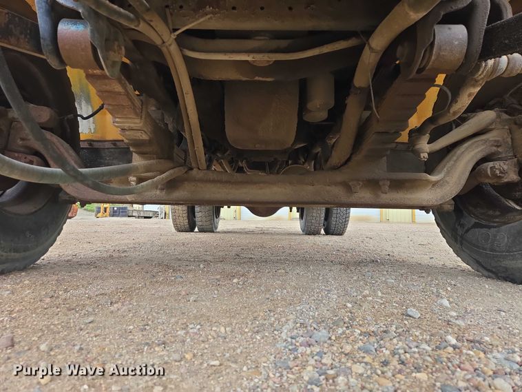 image for item EV5960 1989 Chevrolet C70 dump truck