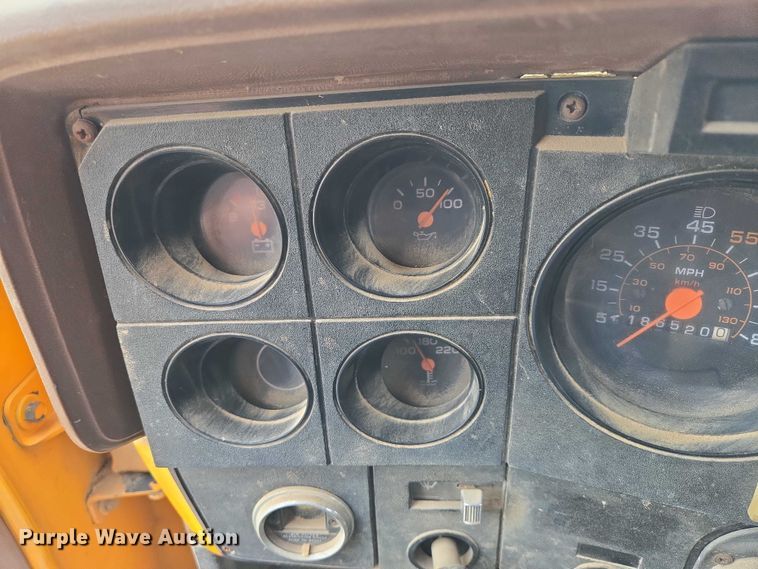 image for item EV5960 1989 Chevrolet C70 dump truck