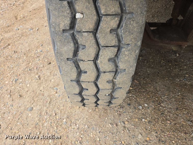 image for item EV5960 1989 Chevrolet C70 dump truck