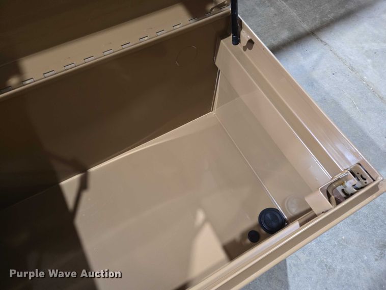 image for item EV5961 Knaack 4824 tool box