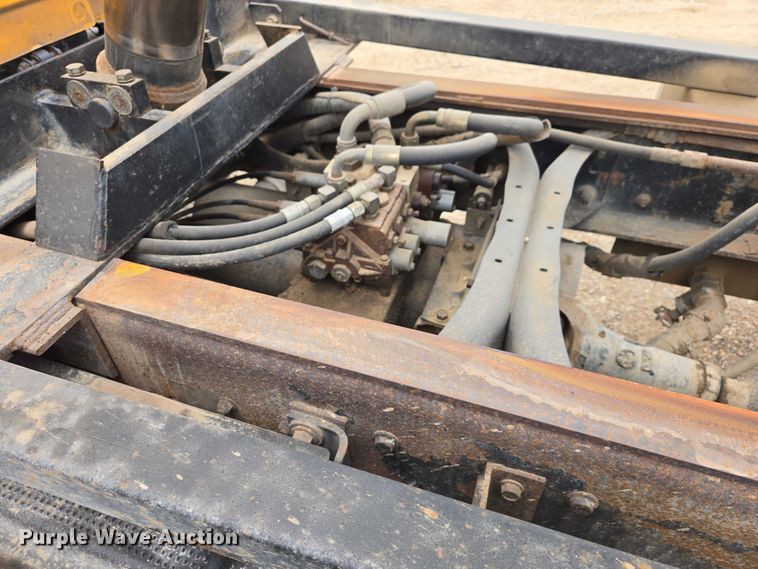 image for item EV5962 2005 International 7500 dump truck