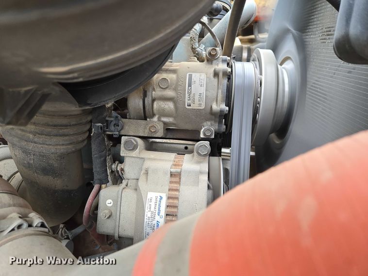 image for item EV5962 2005 International 7500 dump truck