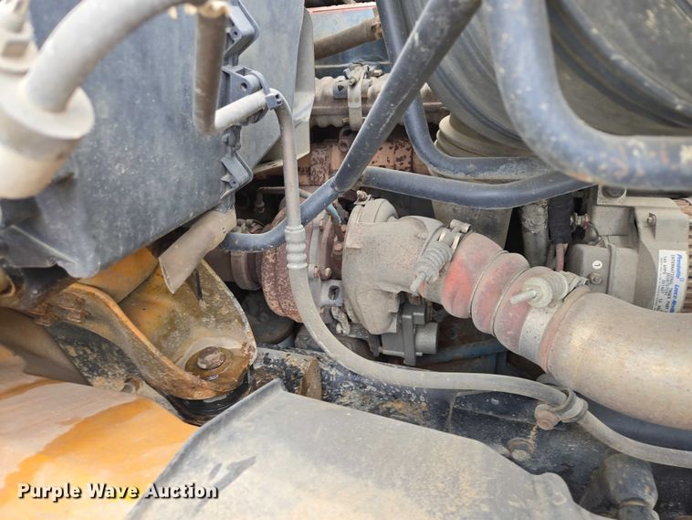 image for item EV5962 2005 International 7500 dump truck
