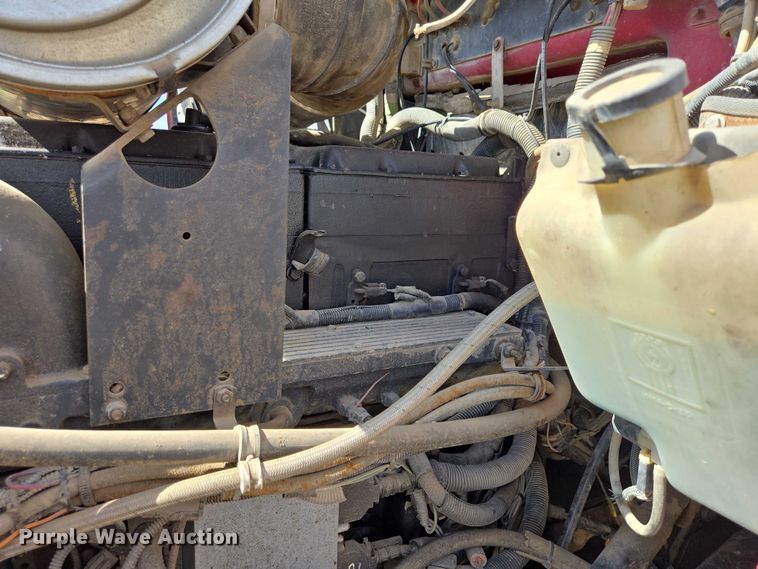image for item EV5963 1992 Kenworth T600 semi truck