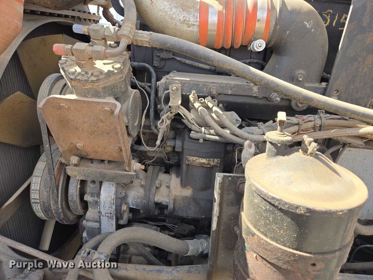 image for item EV5963 1992 Kenworth T600 semi truck
