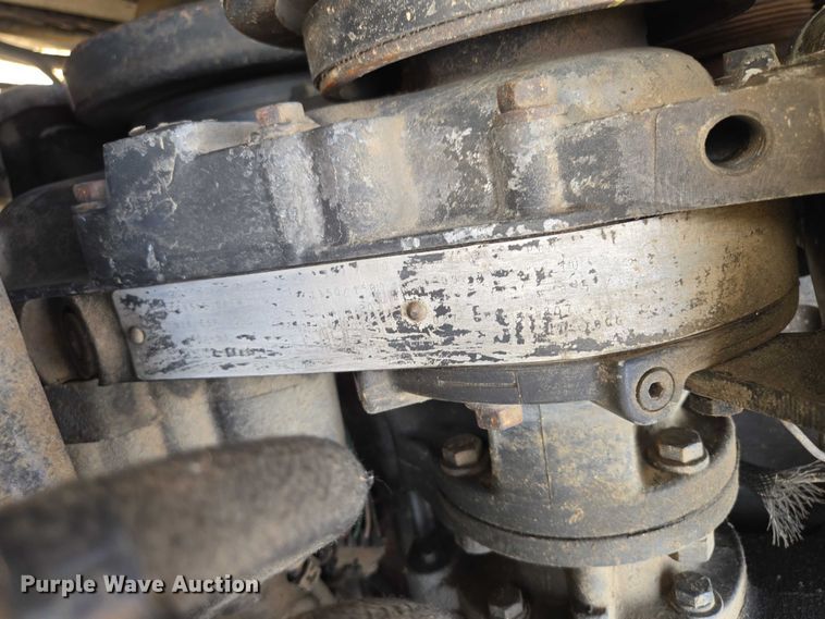 image for item EV5963 1992 Kenworth T600 semi truck