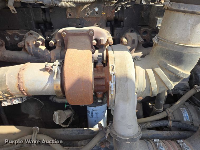 image for item EV5963 1992 Kenworth T600 semi truck