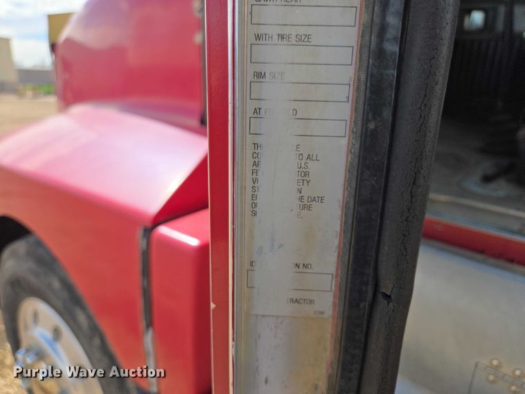 image for item EV5963 1992 Kenworth T600 semi truck
