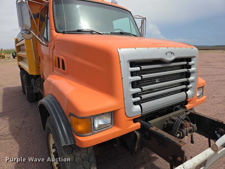image for item EV5964 2001 Sterling LT8500 dump truck