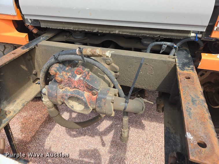 image for item EV5964 2001 Sterling LT8500 dump truck