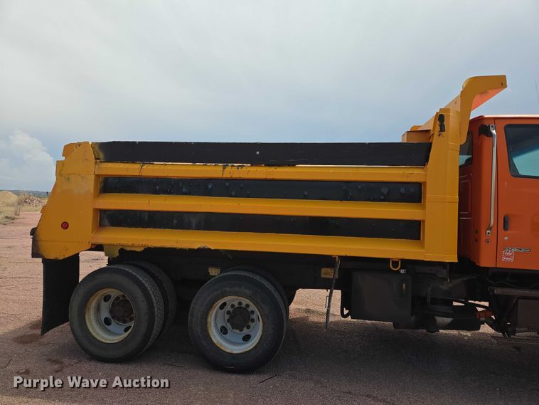 image for item EV5964 2001 Sterling LT8500 dump truck
