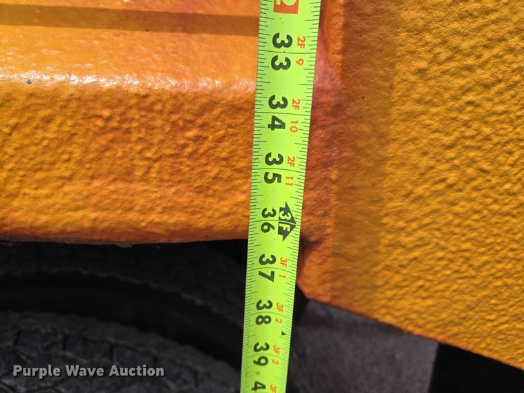 image for item EV5964 2001 Sterling LT8500 dump truck