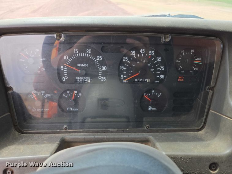 image for item EV5964 2001 Sterling LT8500 dump truck
