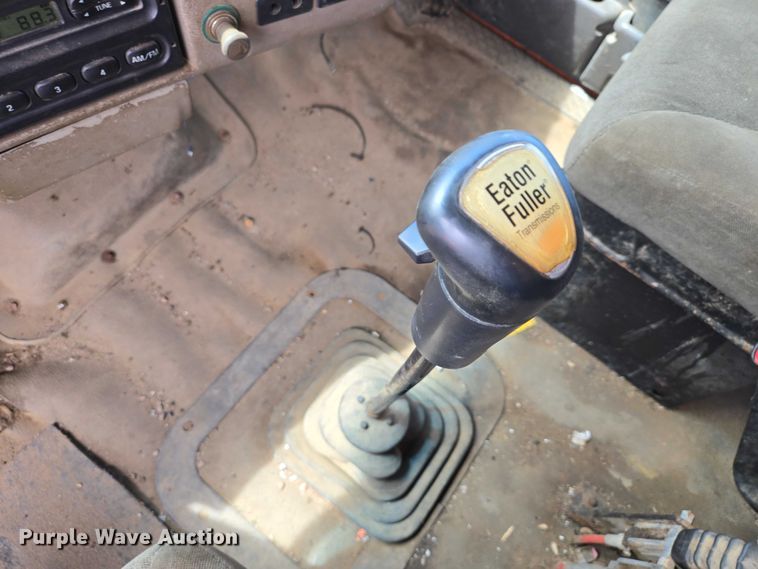 image for item EV5964 2001 Sterling LT8500 dump truck
