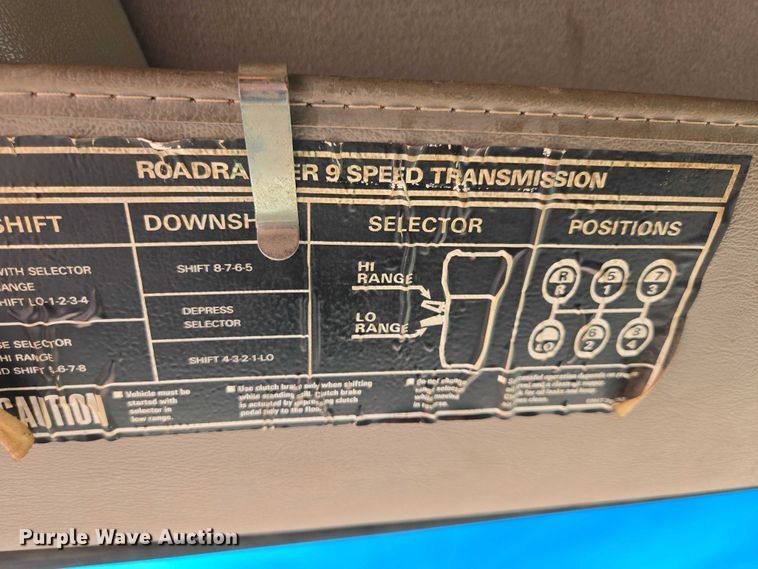 image for item EV5964 2001 Sterling LT8500 dump truck