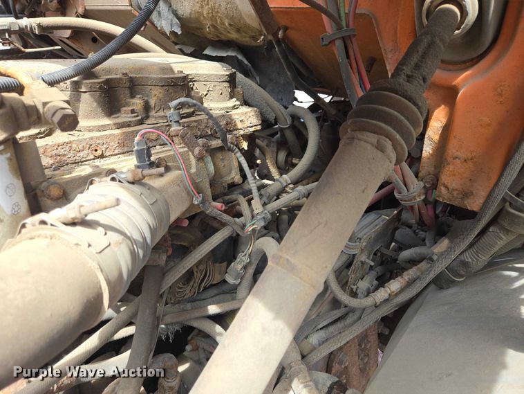 image for item EV5964 2001 Sterling LT8500 dump truck
