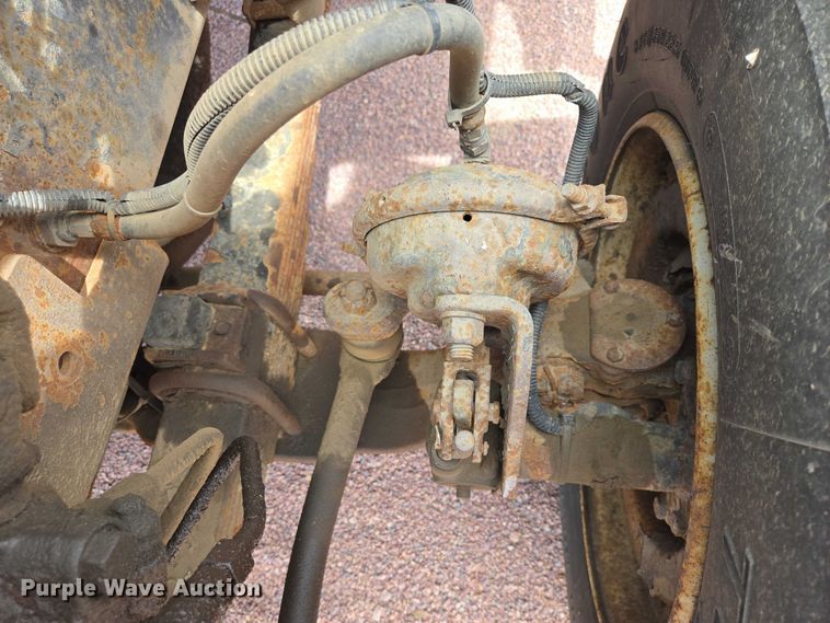 image for item EV5964 2001 Sterling LT8500 dump truck