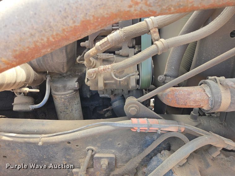 image for item EV5964 2001 Sterling LT8500 dump truck
