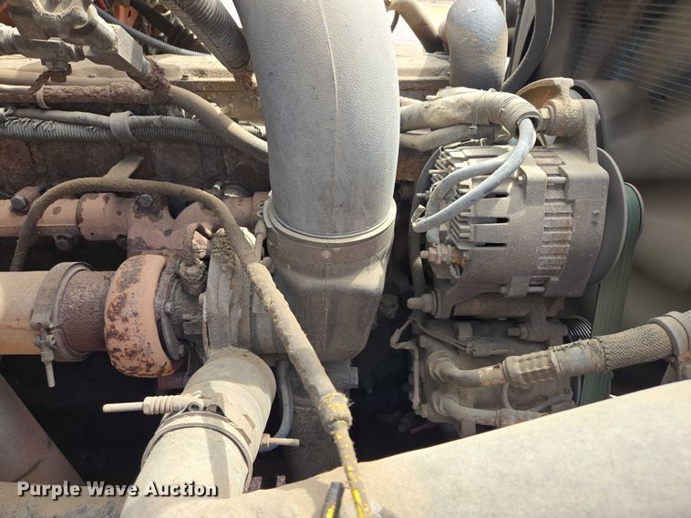 image for item EV5964 2001 Sterling LT8500 dump truck