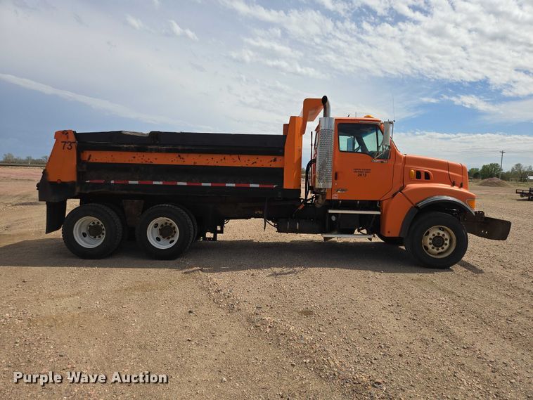 image for item EV5966 2003 Sterling L9500 dump truck