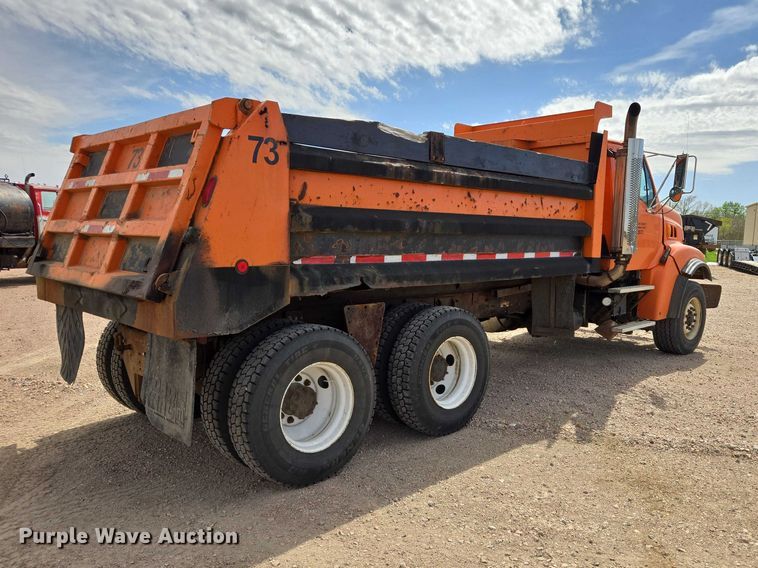 image for item EV5966 2003 Sterling L9500 dump truck
