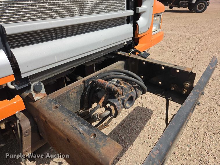 image for item EV5966 2003 Sterling L9500 dump truck