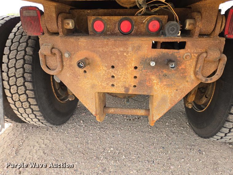 image for item EV5966 2003 Sterling L9500 dump truck
