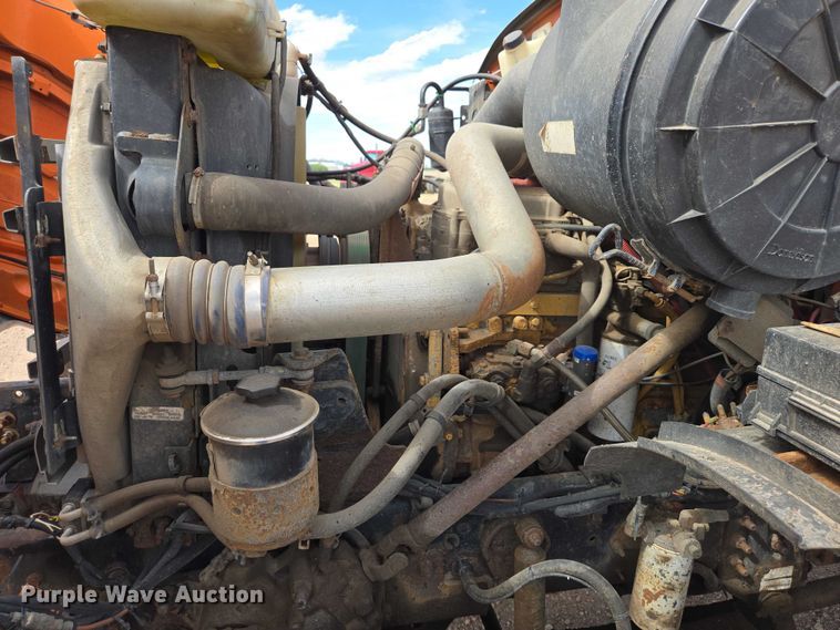 image for item EV5966 2003 Sterling L9500 dump truck