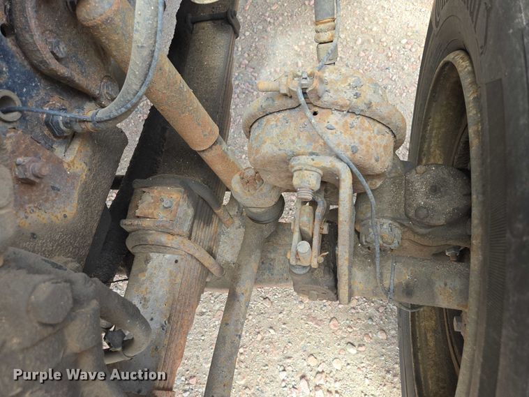 image for item EV5966 2003 Sterling L9500 dump truck