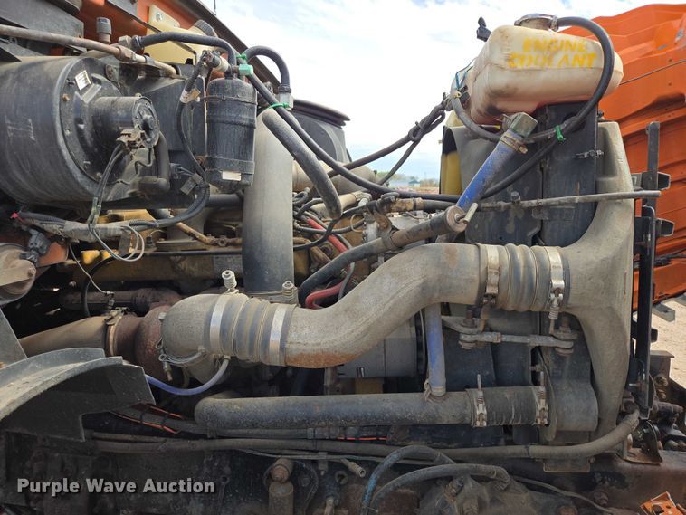 image for item EV5966 2003 Sterling L9500 dump truck