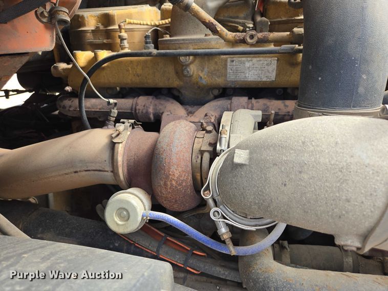 image for item EV5966 2003 Sterling L9500 dump truck