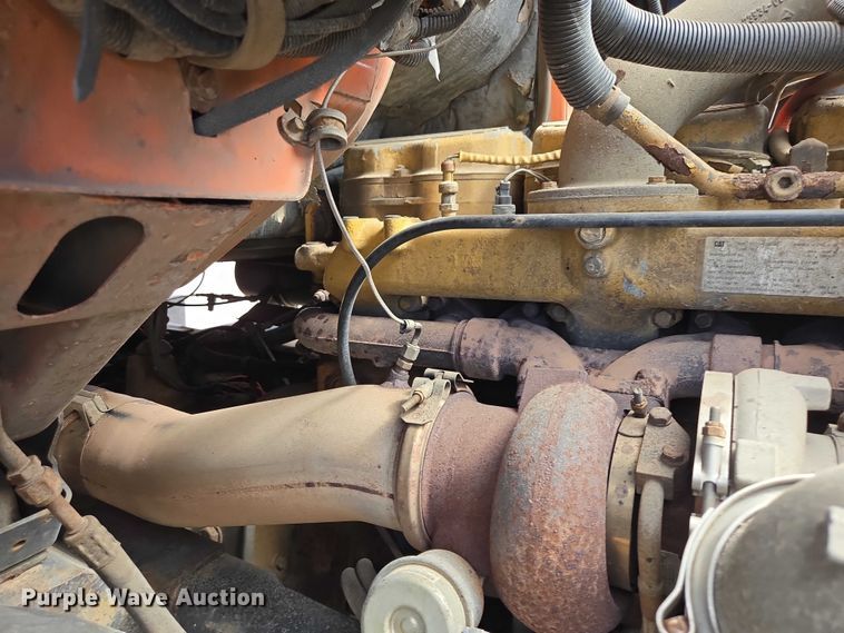 image for item EV5966 2003 Sterling L9500 dump truck