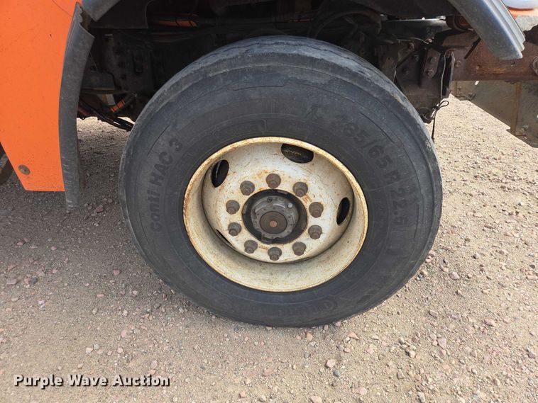 image for item EV5966 2003 Sterling L9500 dump truck