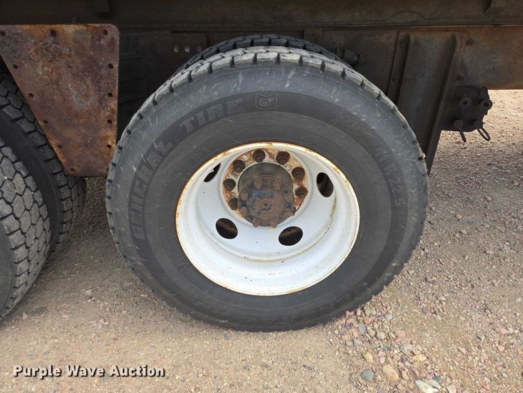 image for item EV5966 2003 Sterling L9500 dump truck