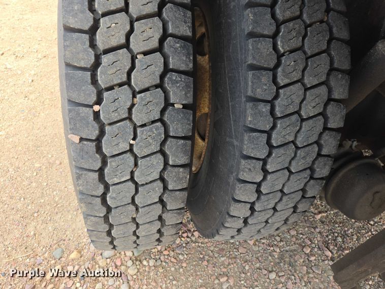 image for item EV5966 2003 Sterling L9500 dump truck