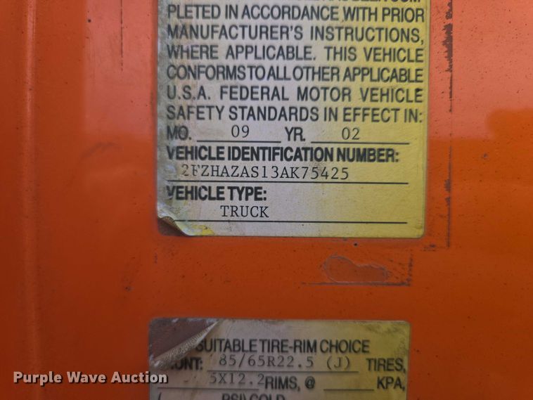 image for item EV5966 2003 Sterling L9500 dump truck