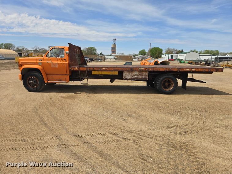 image for item EV5967 1979 Chevrolet C70 dump flatbed truck