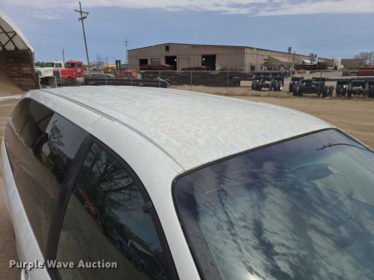 image for item EV5968 2001 Dodge Grand Caravan van