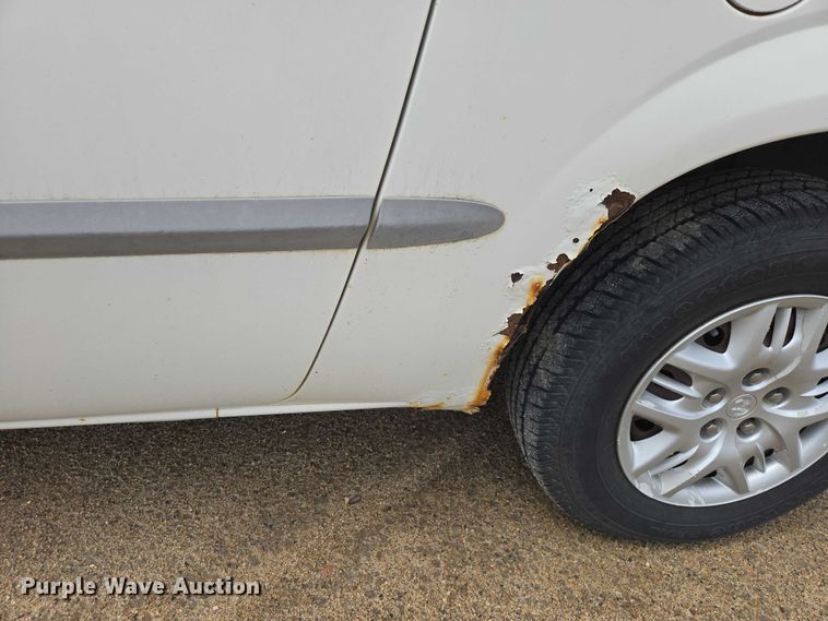 image for item EV5968 2001 Dodge Grand Caravan van