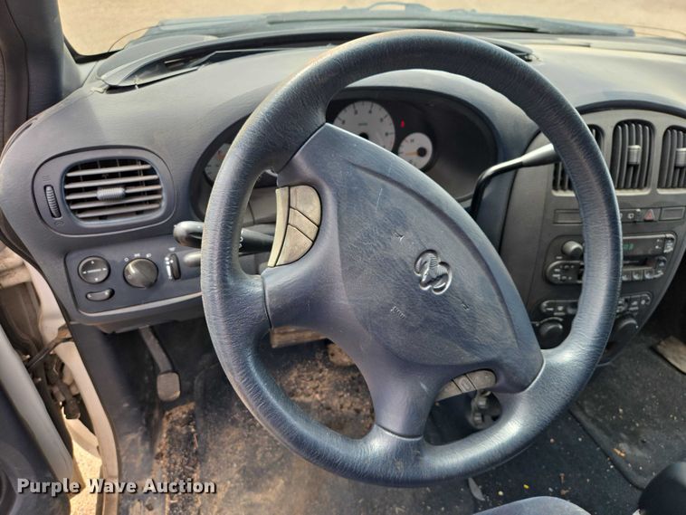 image for item EV5968 2001 Dodge Grand Caravan van