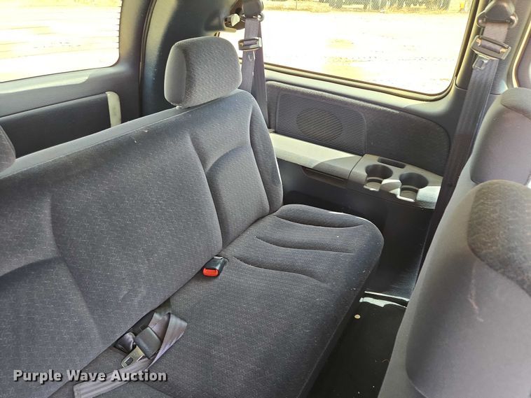 image for item EV5968 2001 Dodge Grand Caravan van