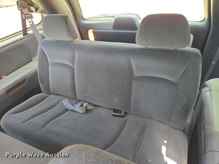 image for item EV5968 2001 Dodge Grand Caravan van