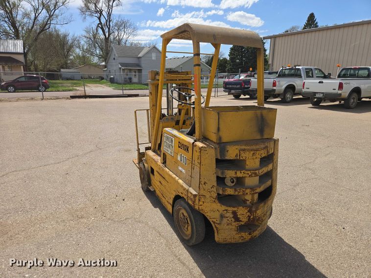 image for item EV5969 Clark forklift