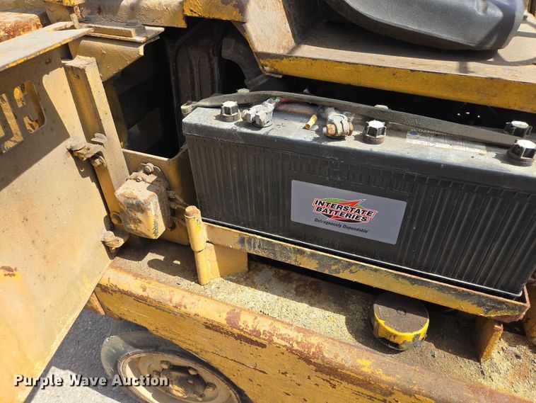 image for item EV5969 Clark forklift