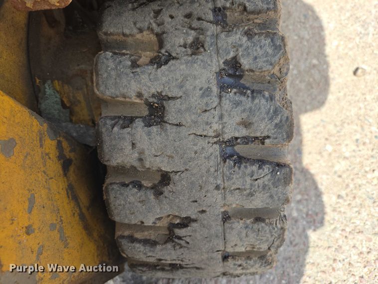 image for item EV5969 Clark forklift