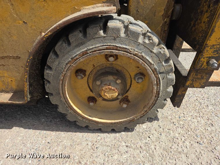 image for item EV5969 Clark forklift