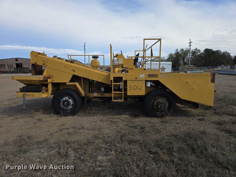 image for item EV5970 1994 Rosco SPRH-H chip spreader