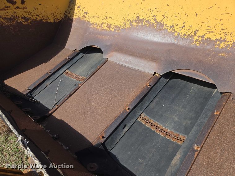 image for item EV5970 1994 Rosco SPRH-H chip spreader